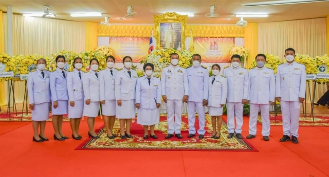 พิธีวางพวงมาลาน้อมรำลึก เนื่องในวันคล้ายวันสวรรคตพระบาทสมเด็จพระบรมชนกาธิเบศรฯ 13 ตุลาคม 2565